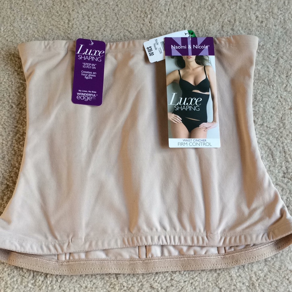 Waist cincher